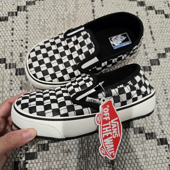 Vans Kids Checkered Slip-On Shoes - Black and White - Picture 2 of 4